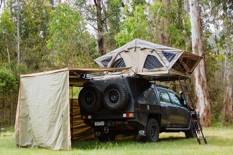 How to Choose the Best Roof Top Tent for You | Snowys Blog